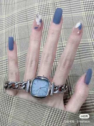 ショート 鈴木 ミサキのネイルデザイン