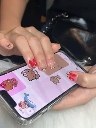 ネイル 寺尾 美咲のネイルデザイン