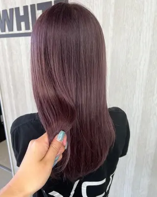 ロング カラー UNDER vr 【アンダーバー】のヘアスタイル