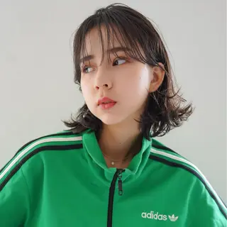 ミディアム カラー パーマ mizuho .のヘアスタイル