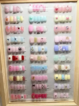 ネイル pomynail 🎀 natsuのネイルデザイン