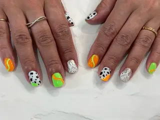 ネイル 【Bright】 Rieのネイルデザイン