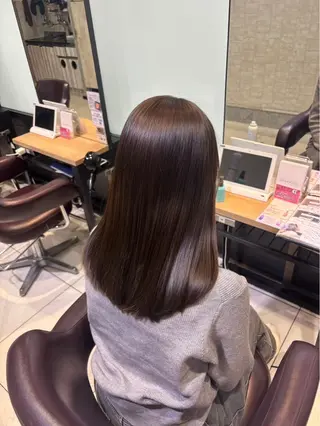 セミロング 髪質改善 💠 韓国風うる艶/シオリのヘアスタイル