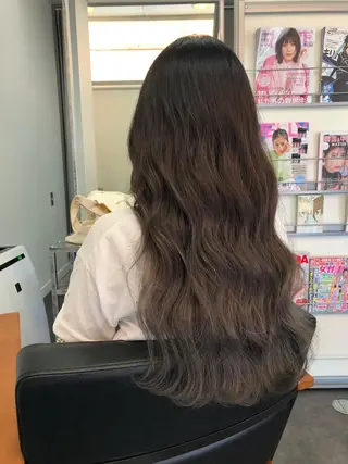 セミロング カラー ヘアアレンジ 大塚 貴之のヘアスタイル