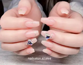 ネイル R inのネイルデザイン