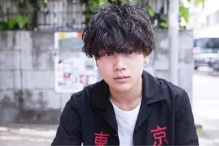 ミディアム カラー パーマ ヘアアレンジ メンズ 野田 修平のヘアスタイル