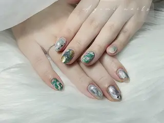 ネイル YUMI ニュアンスnailsのネイルデザイン