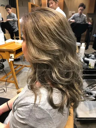 カラー 🌼圧倒的な口コミ数 BRAVE柏東口のヘアスタイル