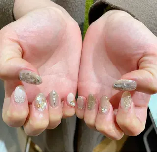 ネイル 髙橋 優菜のネイルデザイン
