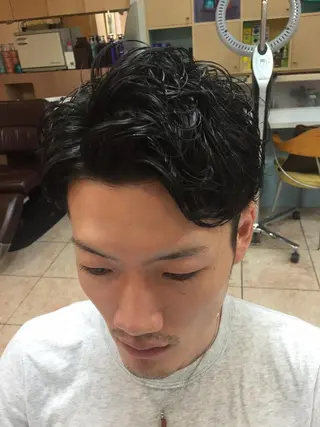 パーマ メンズ 縮毛矯正×髪質改善 店長　DAITOのヘアスタイル