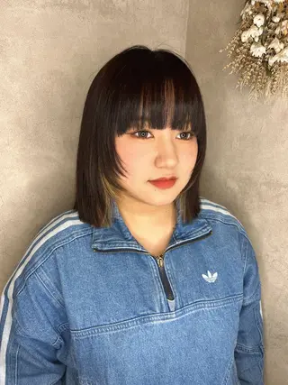 ミディアム わかまつ　ももみ 🕊️/顔周りカットのヘアスタイル