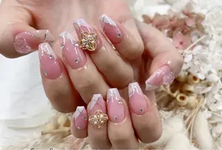 ネイル ✨Nailsalon Vi+✨のネイルデザイン