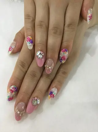 ネイル 💎🐰 saki. m 🐰💎のネイルデザイン