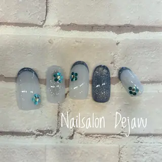 ネイル Nailsalon Dejavuのネイルデザイン