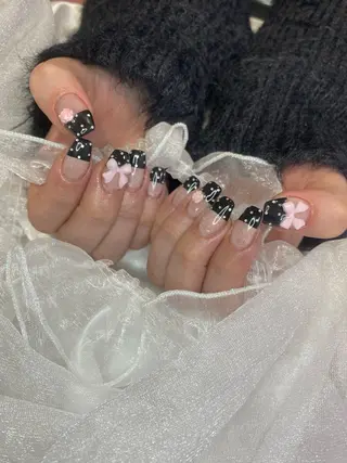 ネイル Lim nail🤍 Ayaのネイルデザイン