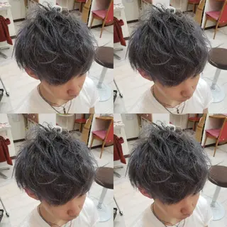 カラー 【ただの天才 🎨】のヘアスタイル