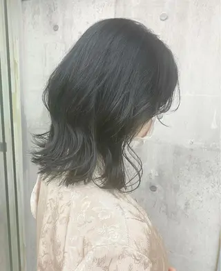 ミディアム カラー ☀️透明感color KURO☀️のヘアスタイル