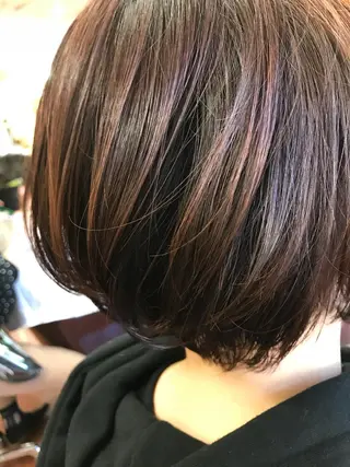 ショート カラー ヨシダ トオルのヘアスタイル