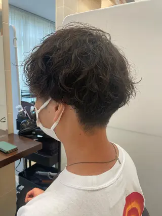 パーマ メンズ 垢抜け透明感カラー 🌻篠崎梓🌻のヘアスタイル