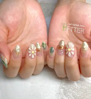 ネイル BETTISH. KUMIKO☺︎︎のネイルデザイン