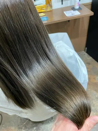 カラー カットモデル✂︎ 光翼のヘアスタイル