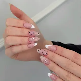 ネイル Lynn_ Nailのネイルデザイン
