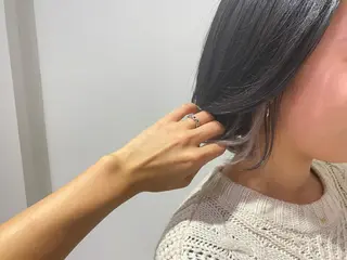 ショート 美髪クリエイター マリアのヘアスタイル