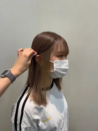 ミディアム カラー 堀越 美羽のヘアスタイル