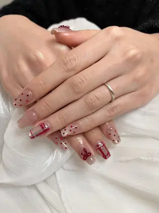 ネイル Panda Nail（パンダネイル）所属・ファーラ ロレインのネイルデザイン