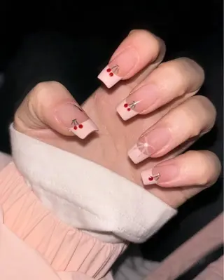 カラー Rola kira ゆめのネイルデザイン