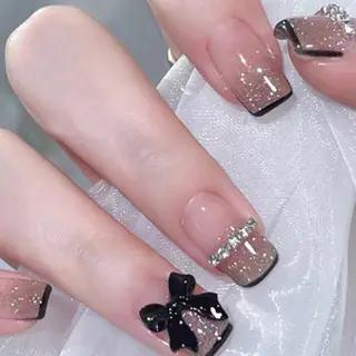 ネイル NiNa ビューティーサロン所属・Ni Naのネイルデザイン