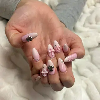 ネイル Lueur nailのネイルデザイン
