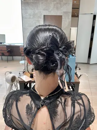 ヘアアレンジ レイヤーカット/ アレンジ/うみのヘアスタイル
