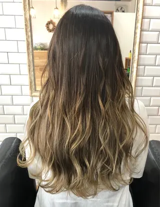 ロング 橋本 敬介のヘアスタイル