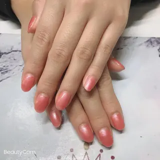 ネイル ガレンドウ 白澤 愛子のネイルデザイン