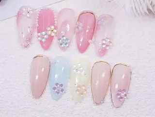 ネイル はぴねす所属・横浜 美夢のネイルデザイン