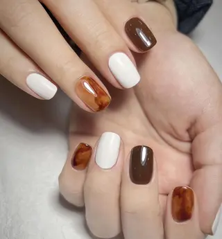 ネイル Queens 榊 まおのネイルデザイン