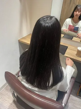 SOL Matsumuraのヘアスタイル