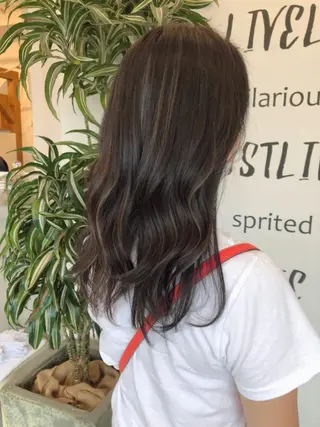 ロング カラー 髪質改善特化 谷口祐綺のヘアスタイル