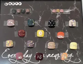 ネイル Pine Color パインカラーのマツエク・マツパデザイン