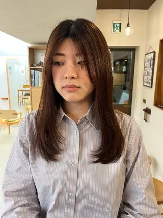 ロング カラー 宇野澤 銘のヘアスタイル