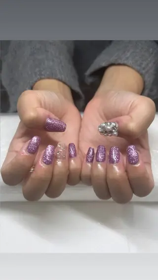 ミディアム MAXKELLY KAORIのネイルデザイン