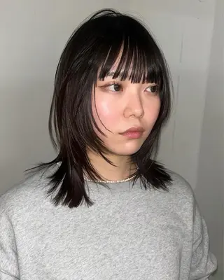ミディアム 心斎橋/レイヤー/ ブリーチ/モエのヘアスタイル