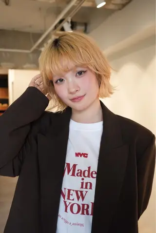 ショート 草野ゆずき⌇縮毛矯正 ⌇Wカラー⌇レイヤーのヘアスタイル