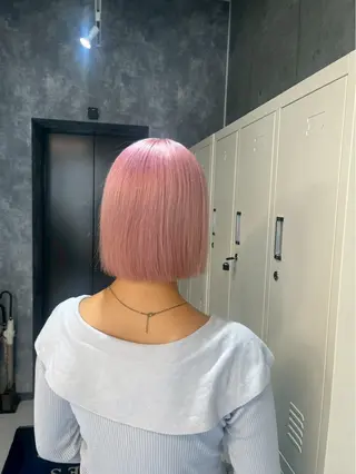 ミディアム カラー 🌈推し活ハイトーン 💫荒川結星のヘアスタイル