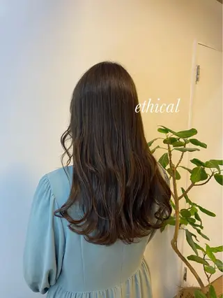 ロング カラー 【エシカル】 HOSOMIのヘアスタイル