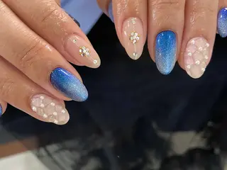 ネイル 【DELICAT】 溝の口店　KUMIのネイルデザイン