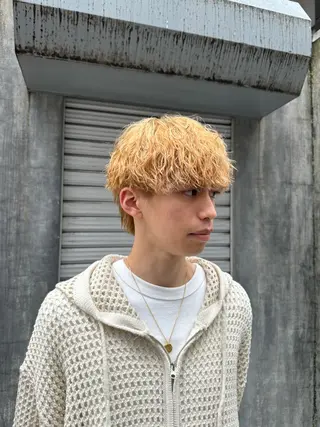 ショート パーマ メンズ 波巻きスパイラルパー マ/シャドウパーマ駿のヘアスタイル
