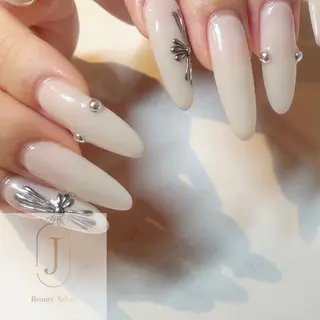 ネイル Nail Salon Luna.RINAのネイルデザイン