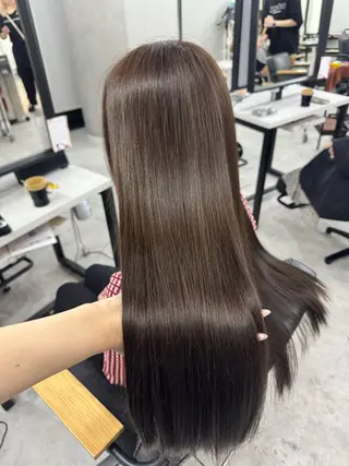 ロング カラー 赤み無し柔らかカラー 【梅田】madokaのヘアスタイル